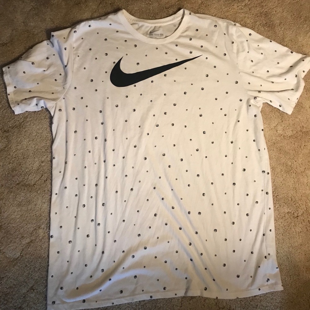Nike Basketball Tee